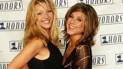 Imagem da notícia Jennifer Aniston e Lisa Kudrow revelam detalhes da reunião de Friends