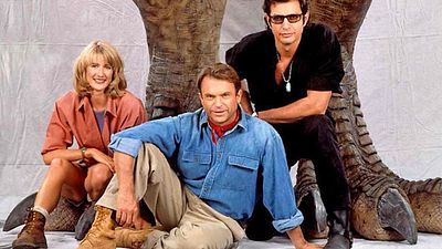 Imagem da notícia Jurassic World 3: Trio do filme original terá grande importância, de acordo com Sam Neill
