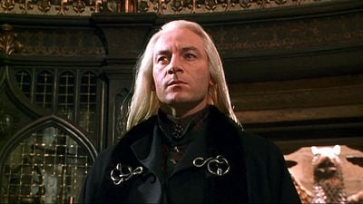 Imagem da notícia Harry Potter: Ator que fez Lucius Malfoy revela luta contra vício em drogas