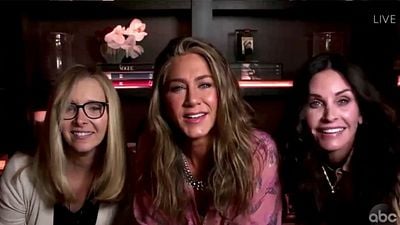 Imagem da notícia Emmy 2020: Veja os memes e gifs da premiação