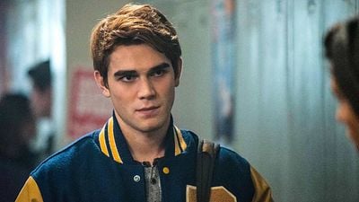 Imagem da notícia Riverdale: Descubra qual é o personagem favorito de K.J Apa. na série da CW