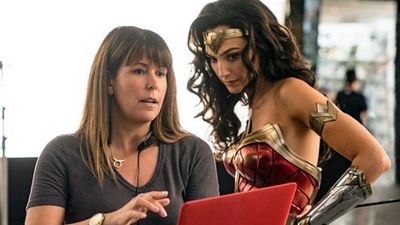 Imagem da notícia Diretora de Mulher-Maravilha 1984 revela que Thor: Ragnarok é o melhor filme da Marvel