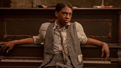 Imagem da notícia Chadwick Boseman recebe indicação póstuma no Globo de Ouro 2021