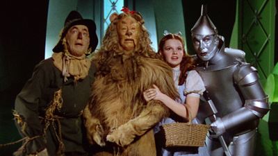 O Mágico de Oz: Musical clássico vai ganhar remake pela diretora da série Watchmen
