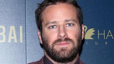 Imagem da notícia Armie Hammer é investigado por estupro e pode enfrentar até oito anos de prisão