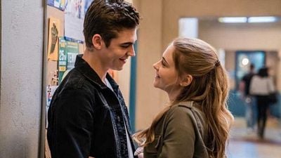 Imagem da notícia Usuários de Torrent voltam a ser multados por download de filmes; confira os títulos mencionados nas cartas