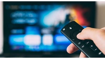 Imagem da notícia Dia das Mães: Produtos para melhorar sua maratona de filmes e séries disponíveis na Amazon