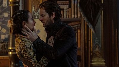 Imagem da notícia Sombra e Ossos: Como a série da Netflix mudou uma das cenas mais importantes do livro