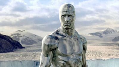 Imagem da notícia Surfista Prateado não era 100% feito de CGI em Quarteto Fantástico, explica Doug Jones