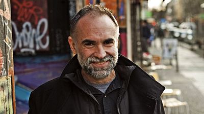 Imagem da notícia Festival de Cannes 2021: Diretor Karim Aïnouz fará filme com atriz premiada e roteiristas de Killing Eve