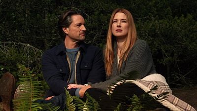 Imagem da notícia Virgin River: Como a chocante morte da 3ª temporada afetará o futuro da série da Netflix?