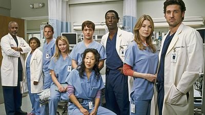 Imagem da notícia Grey's Anatomy: 18ª temporada terá retorno de personagem amada pelos fãs