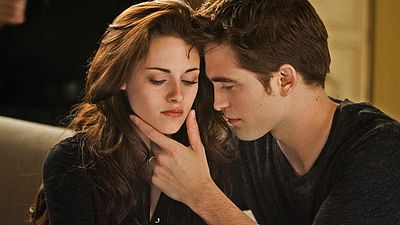 Imagem da notícia Crepúsculo: Kristen Stewart relembra pegação com Robert Pattinson antes do lançamento do filme