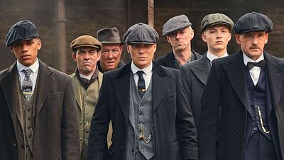 Imagem da notícia O que significa Peaky Blinders? Conheça a história por trás do nome da série com Cillian Murphy