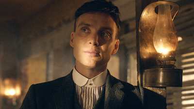 Imagem da notícia Peaky Blinders: Ator de Velozes & Furiosos quase fez papel de Thomas Shelby, mas mensagem de texto fez criador mudar de ideia