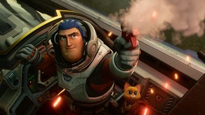 Imagem da notícia Lightyear: Prepare-se para embarcar em uma aventura espacial ao infinito e além com estes produtos