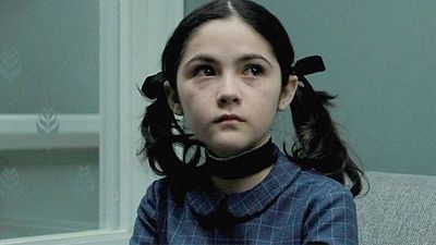 Imagem da notícia A Órfã 2: Primeira imagem do novo filme revela visual da atriz e fãs discutem mudança de Esther