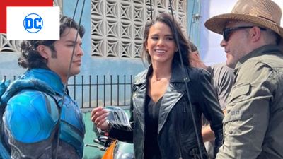 Bruna Marquezine revela primeira foto como protagonista de filme da DC