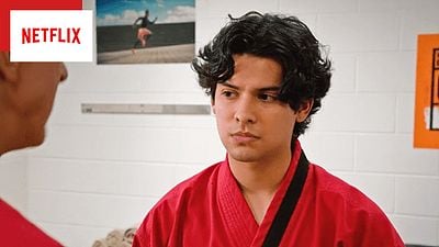 Imagem da notícia 5ª temporada de Cobra Kai resolve grande mistério da série na Netflix: Derrubou teoria de fãs
