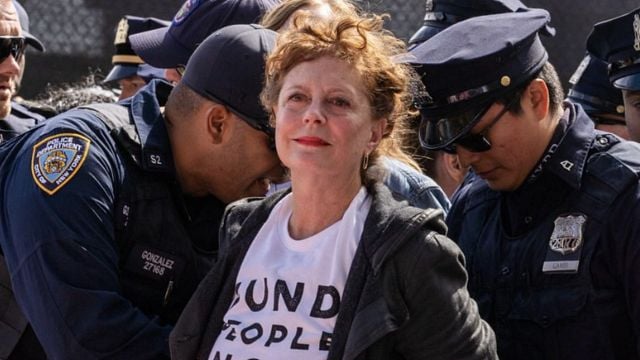 Imagem da notícia Susan Sarandon revela boicote em Hollywood por pedir cessar-fogo em Gaza: Atriz foi detida em protesto