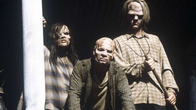 Imagem da notícia Há 29 anos, este episódio de Arquivo X nos manteve acordados - e a emissora nunca mais o exibiu!