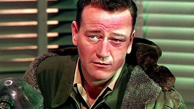 Imagem da notícia "Muito estúpido para colocar em palavras": Este filme de guerra foi um dos piores papéis de John Wayne, segundo ele mesmo