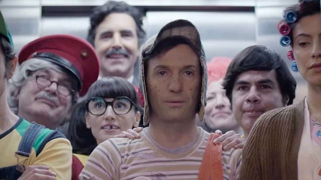 Imagem da notícia "Não espero que ninguém goste ou não goste": Astro de Chespirito não está preocupado com o ódio em torno da série