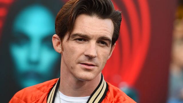 Imagem da notícia "Eu tenho que pagar pela minha terapia": Drake Bell detona Nickelodeon após acusações chocantes no documentário Quiet on Set