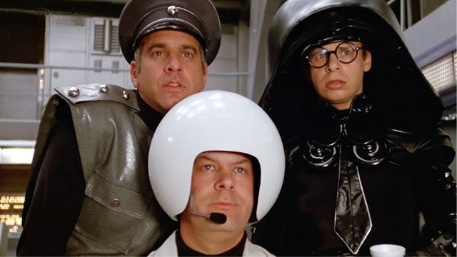 Imagem da notícia A sequência de uma das comédias de ficção científica mais lendárias traz o reencontro de um pai e um filho: "Um sonho que se torna realidade"