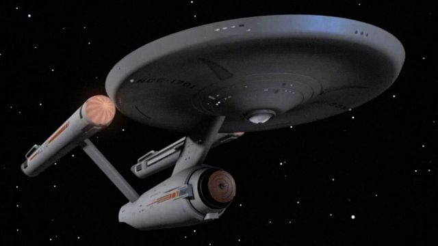 Imagem da notícia Vemos Star Trek há anos e só agora descobrimos isto: O que está por trás do código NCC-1701 da Enterprise?