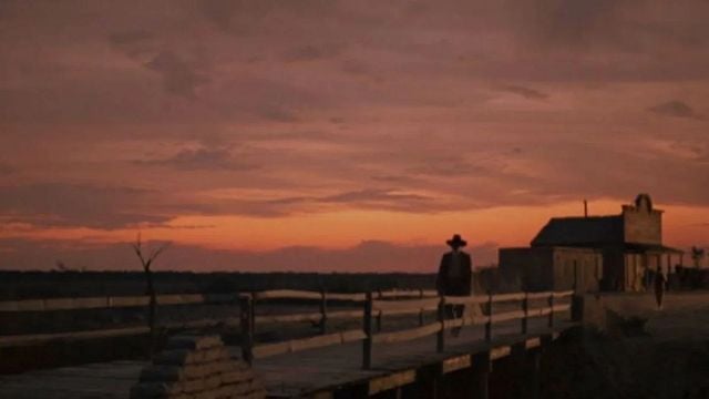 Imagem da notícia É uma das melhores séries de faroeste de todos os tempos: Se você é fã de Yellowstone e nunca viu esta obra épica lançada há 35 anos, não demore mais!