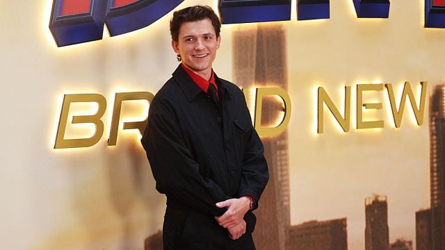 Imagem da notícia "Ele é o nome do momento": Tom Holland surpreende e aponta astro de série fenômeno da Netflix como seu grande substituto no papel de Homem-Aranha