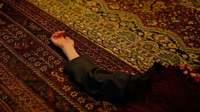 Imagem da notícia Este intenso suspense policial está esquecido na Netflix, mas foi aclamado pela crítica e quase boicotado por um país