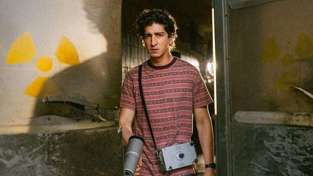 Imagem da notícia Disponível no streaming: 3 minisséries imperdíveis para quem se entregou à tensão de Emergência Radioativa