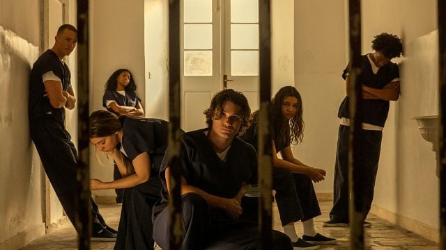 Imagem da notícia "Queria algo diferente": Astro de Outer Banks dá passo ousado na carreira após 6 anos protagonizando sucesso da Netflix
