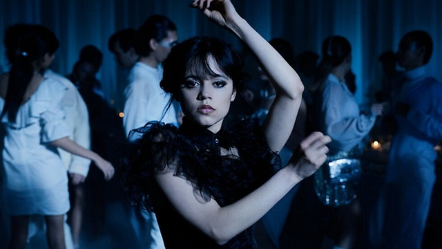 Imagem da notícia A resposta da Disney para Wandinha? Anunciada nova série live-action baseada na franquia de terror cult