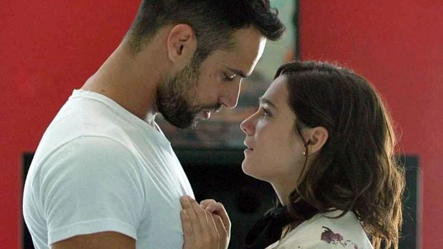 Imagem da notícia A minissérie picante para assistir neste fim de semana: Tem só 10 episódios e você não vai conseguir parar até a última cena