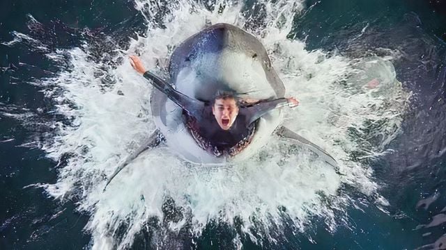 Imagem da notícia Após 8 anos longe dos cinemas, este especialista em terror vai lançar um novo filme que segue os passos de Sob as Águas do Sena