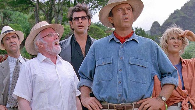 Imagem da notícia Jurassic Park tem uma grande dívida pendente há 32 anos: Jurassic World 4 promete resolver isso