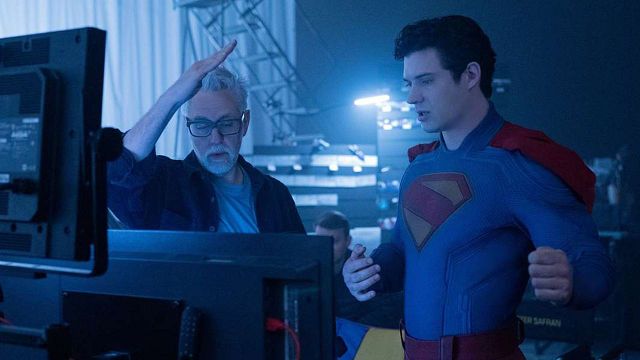 Imagem da notícia "Acho que vamos sobreviver": James Gunn não está preocupado com boicote de Superman relacionado com fãs de Zack Snyder