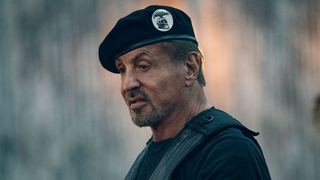 Imagem da notícia Após tocar na ferida de Hollywood e criticar a Marvel, Sylvester Stallone se contradiz com Os Mercenários 4