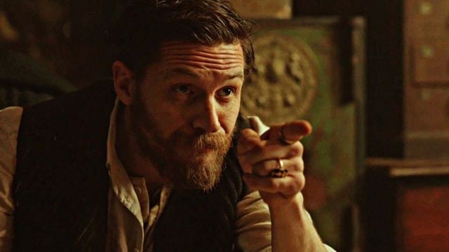 Imagem da notícia Peaky Blinders: Tom Hardy vai aparecer ao lado de Cillian Murphy no filme?