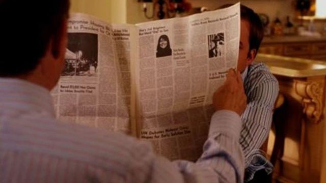 Toda vez que você vir um jornal em um filme, repare: é sempre o mesmo (e existe uma boa razão para isso)