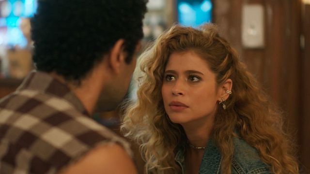Imagem da notícia Resumo de Volta por Cima (28/10 a 2/11): Roxelle decide chutar o balde e chantagear Chico, Osmar perde todo o dinheiro de Lindomar, Jão é atacado