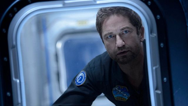 Imagem da notícia O filme de ficção científica com Gerard Butler que demitiu seu diretor quando estava quase pronto para estrear: "Alguém reescreveu e redirigiu 60% das filmagens"