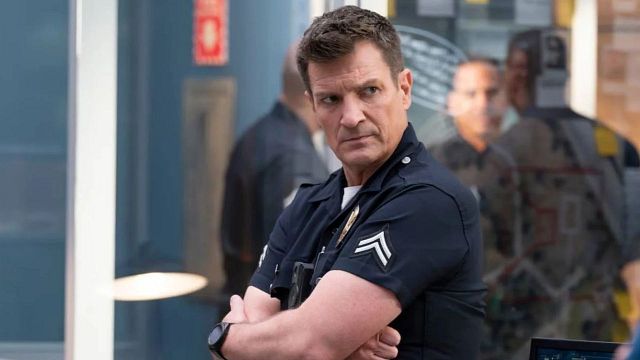 Imagem da notícia "É um desafio adicional": filmar The Rookie está ficando mais difícil para Nathan Fillion, mas ele não desiste da 8ª temporada
