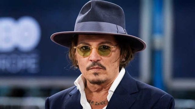 "Quando Al Pacino fala, você escuta": Johnny Depp revela como relacionamento com o lendário ator o levou a dirigir novo filme