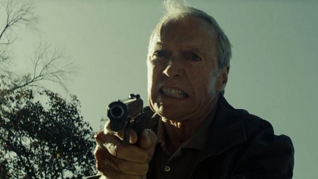 Imperdível: Clint Eastwood cheio de atitude estrelando um dos maiores sucessos de sua carreira