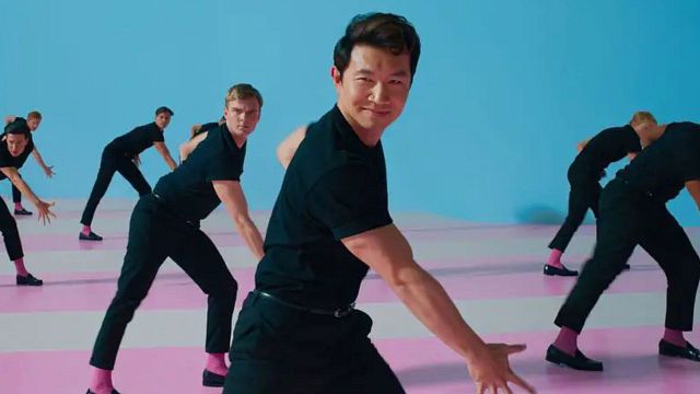 Imagem da notícia Astro da Marvel enaltece potencial de Barbie em quebrar estereótipos: “Coloca o prego final no caixão dessa ideia”