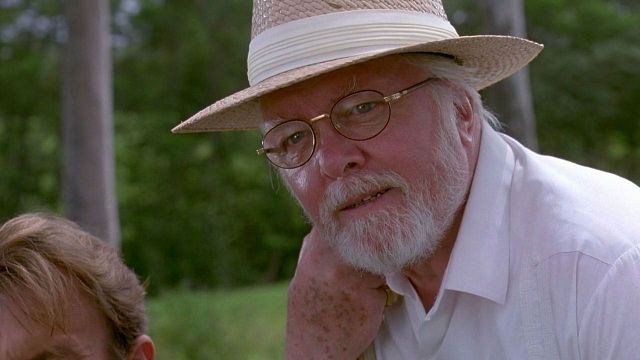 Imagem da notícia O insignificante detalhe no início de Jurassic Park que antecipa como Hammond não tem ideia do que está fazendo